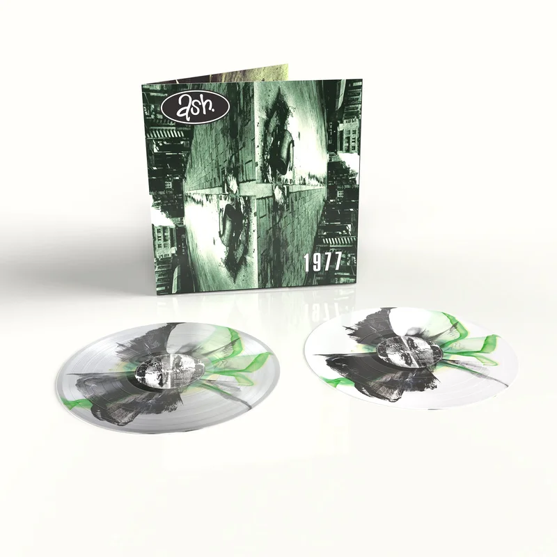 hundredrecords2705885