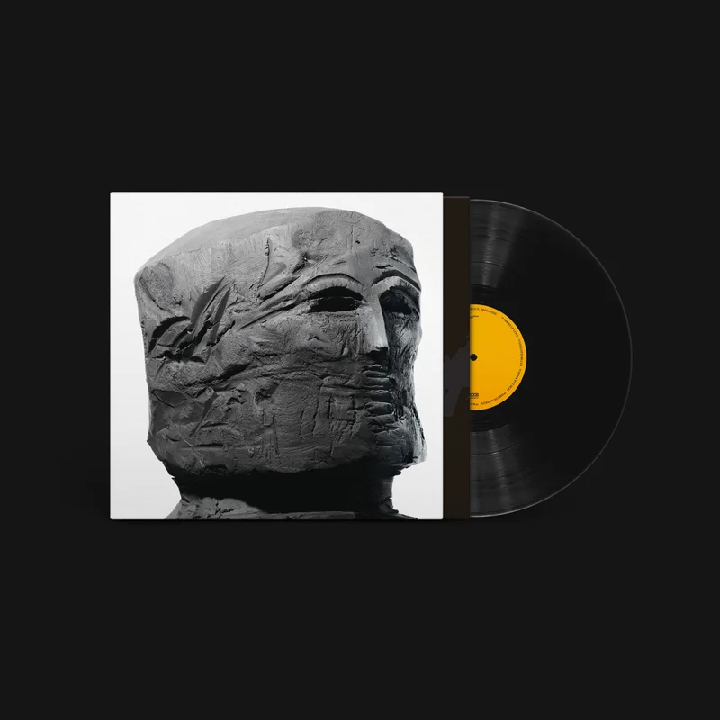 hundredrecords2767588
